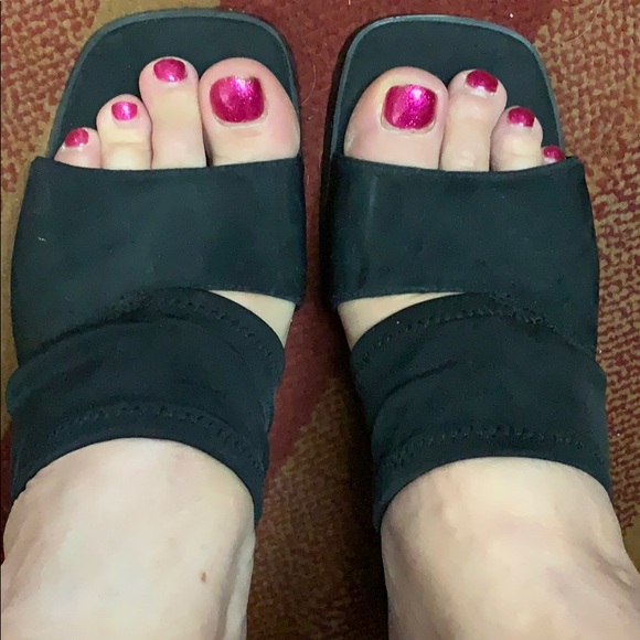 Chinese Laundry Shoes - Only worn once stretch black heel sandal